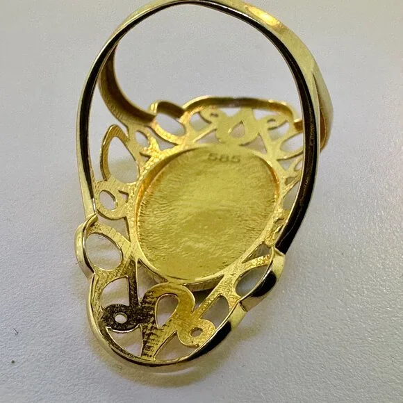 Vintage 14K Yellow Gold Madonna and Child Ring Size 8.5-5.61g - Picture 10 of 12